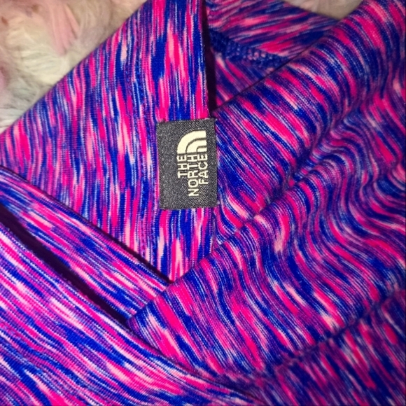 The North Face Ladies Pink/Purple Space Dye Wrap Skirt (Size Small) - Picture 9 of 11